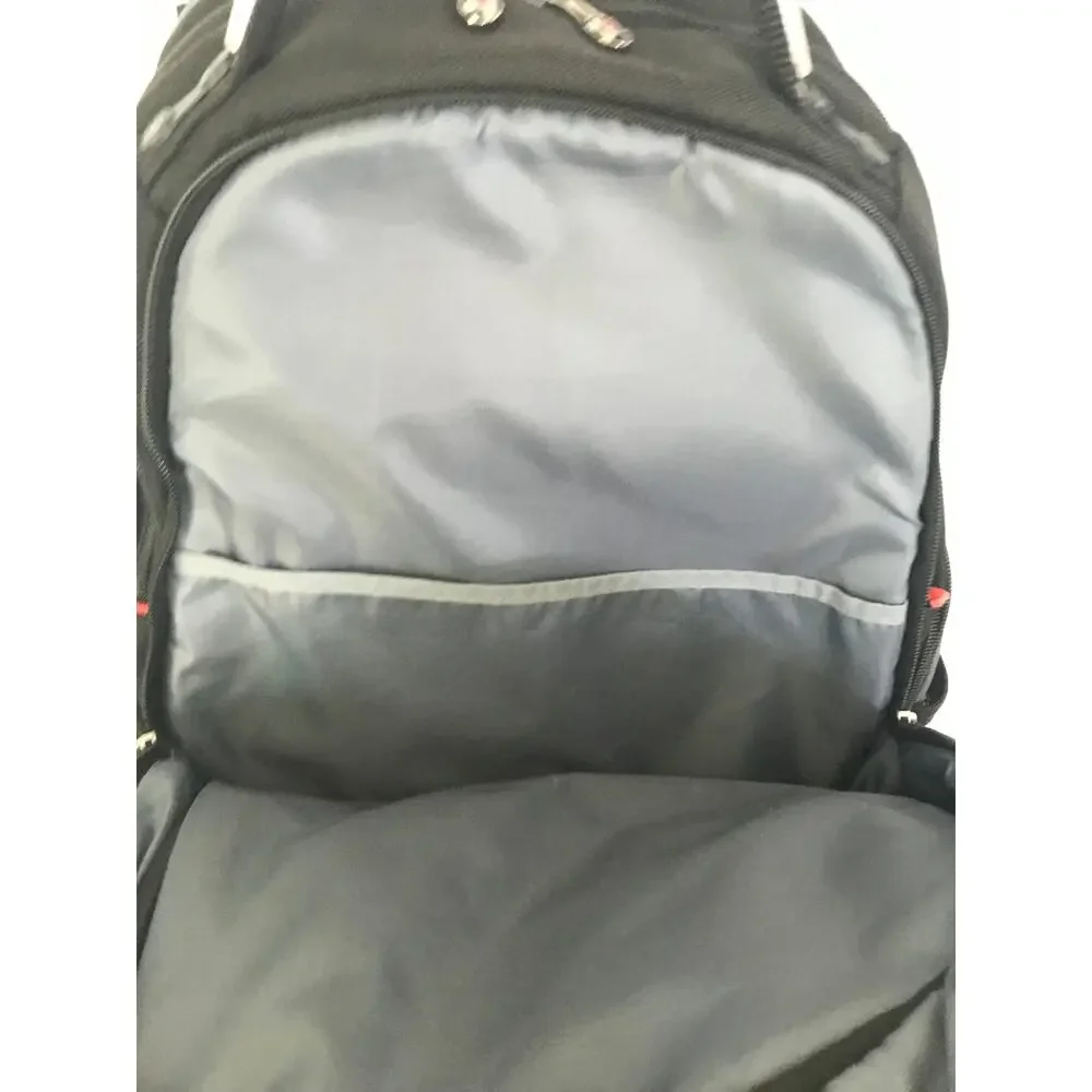 Swiss Gear Wenger Pegasus 17 Inch Laptop Backpack Black Grey TSA model 27306060